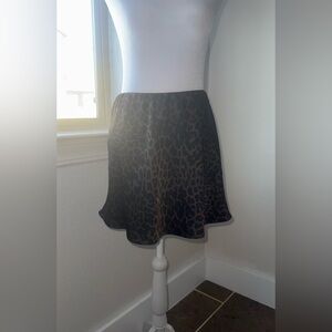 Gianni Bini Leopard Print Satin Mini Skirt Size Small | Brown Animal Print Y2K